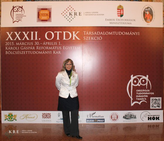 OTDK fal előtt készült képek